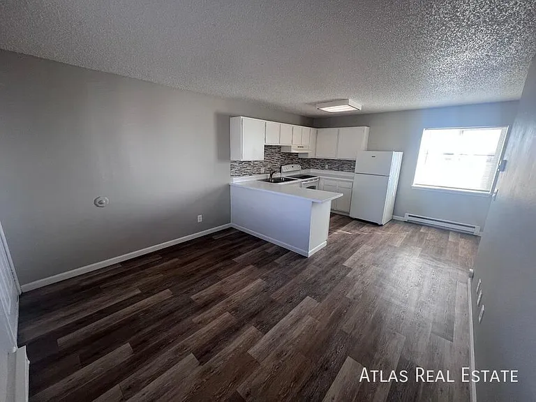 6895 Space Village Avenue — Photo 38