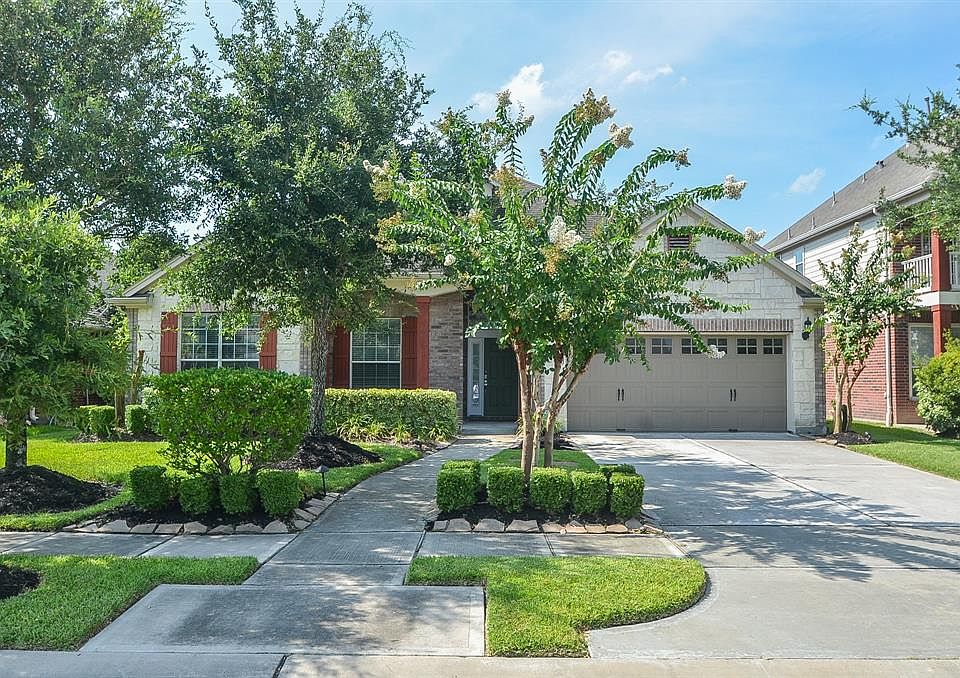 1st image of 5211 Lacey Oak Meadow Dr