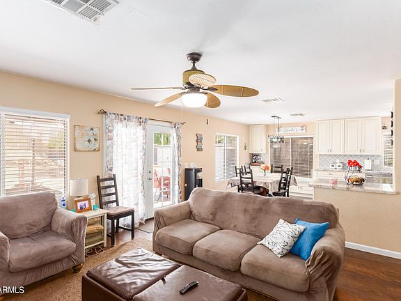 4th image of 1306 E Escuda Dr