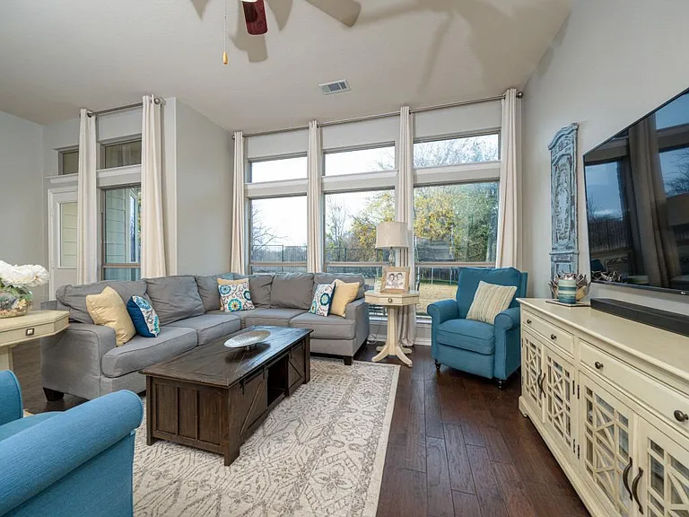 360 Falstaff Dr — Photo 21