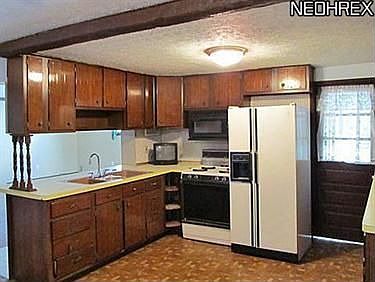 5th image of 13583 Park Dr