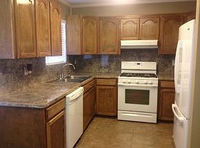 2nd image of 408 Campus St