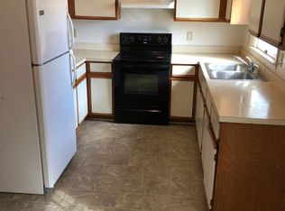1302 Texas St APT A-3, Martinsburg, WV 25401
