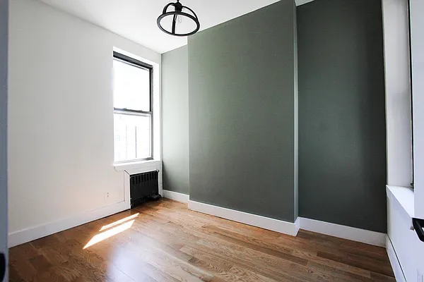 Rented by TheRealEstateCompany.com LLC | media 9