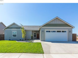 1045 W Gettman Rd, Hermiston, OR 97838