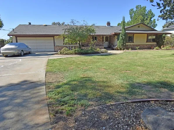 13135 Center Ave, San Martin, CA 95046
