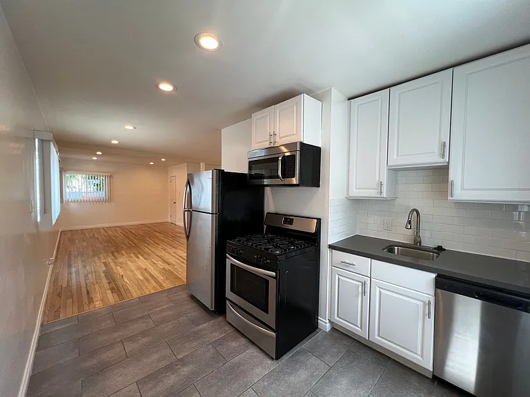 1024 Pico Blvd — Photo 6
