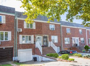 16068 26th Ave, Flushing, NY 11358