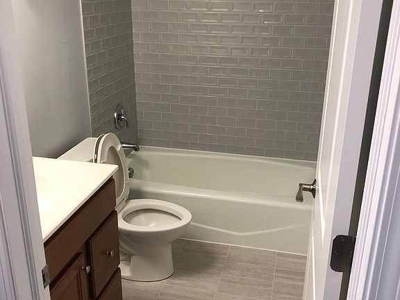2nd image of 6404 Nature Dr APT 101