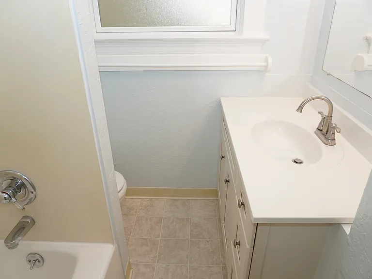 1661 Leavenworth St #2 — Photo 13
