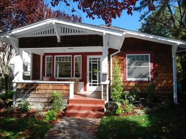 2053 Park Blvd, Palo Alto, CA 94306