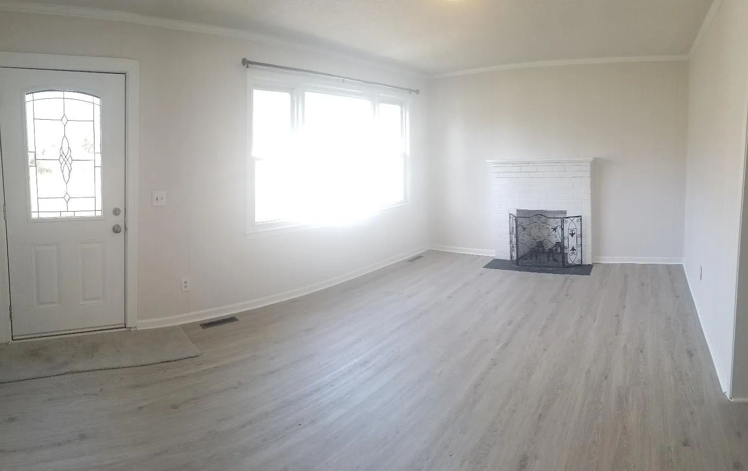 4 bed, 1500 sqft, $1,565 — Photo 3