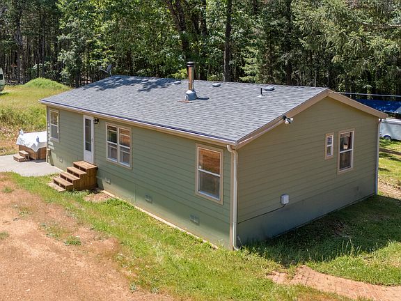 2nd image of 1801 Holton Creek Rd