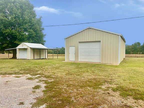 3rd image of 4800 Eurekaton Rd