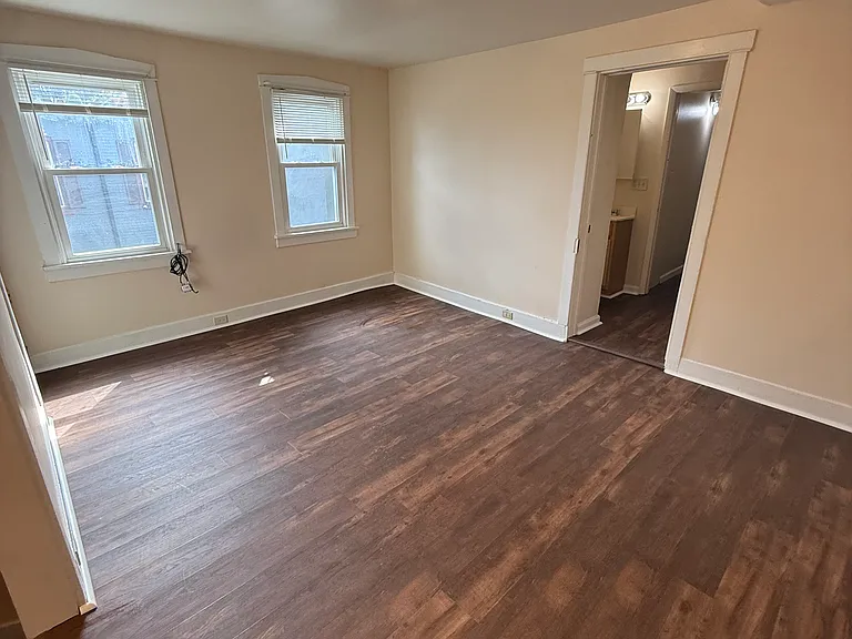 448 W Vine St #2 — Photo 8