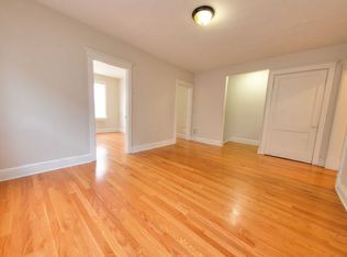 3652 Bates St #3654A, Saint Louis, MO 63116