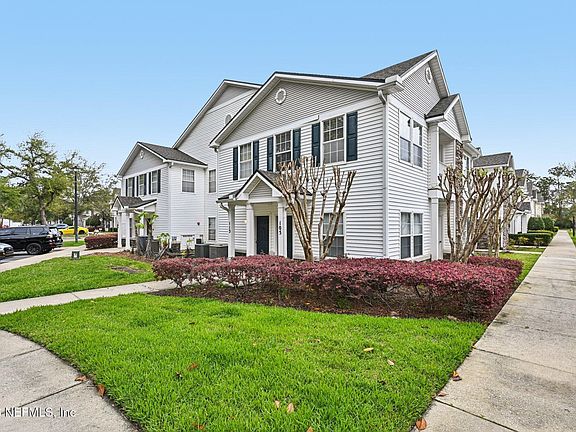 4th image of 2200 MARSH HAWK Lane #113