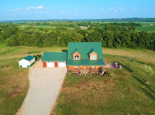 5399 Tebbetts View Dr, Tebbetts, MO 65080