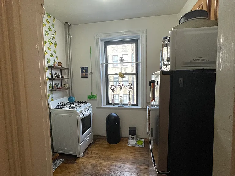 27-33 Saint Lukes rd — Photo 18