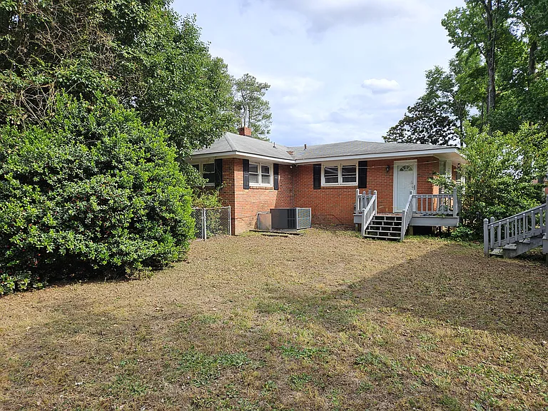 853 Shannon Dr — Photo 24