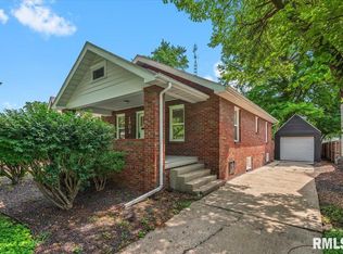 1902 Dial Ct, Springfield, IL 62704