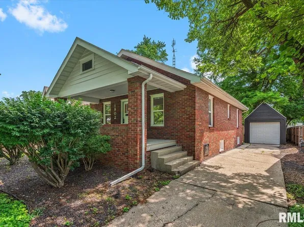 1902 Dial Ct, Springfield, IL 62704