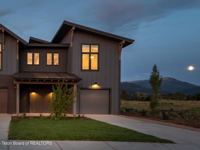 8551 S 1000 W, Victor, ID, 83455