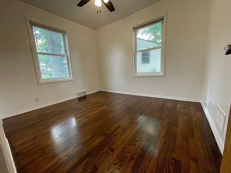 1020 Cole Creek Dr — Photo 9