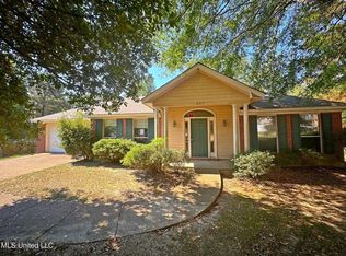 807 Meadow Way Cv, Jackson, MS 39272