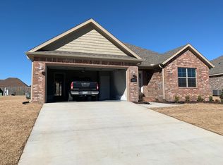 1663 Bayberry, Fayetteville, AR 72701