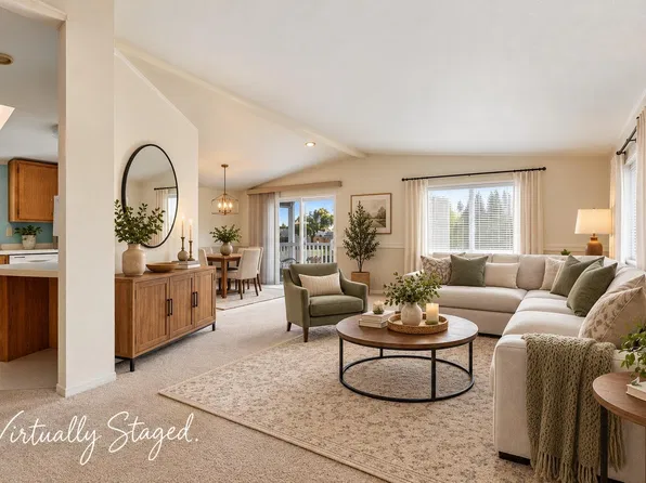 35 Nuclear Ln, Richland, WA 99354