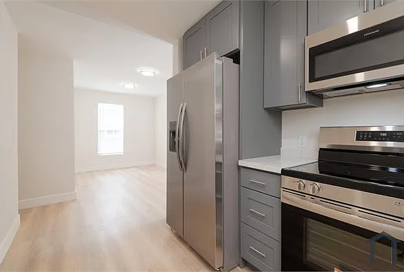 1609 Walnut St #B — Photo 9