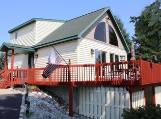 72 Wood Rd NW, Rapid City, MI 49676