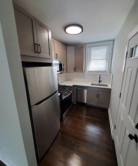 4121-43 W. Cullom Ave — Photo 1