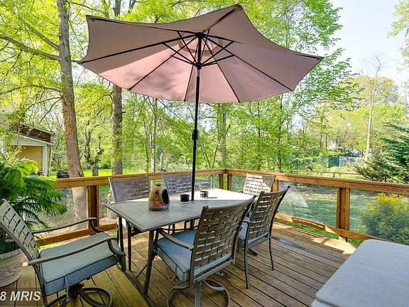 Exterior - Rear Deck