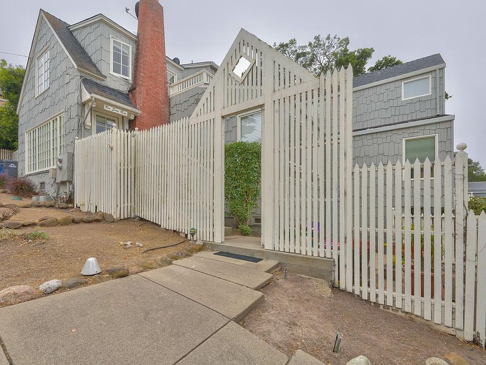 263 Lighthouse Ave Pacific Grove CA Zillow