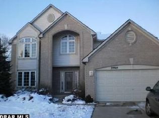 25969 Maple Dr, Taylor, MI 48180