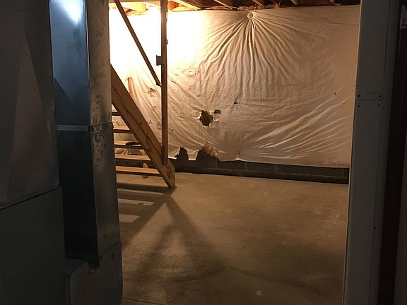 4th image of 17 Ivy Ln
