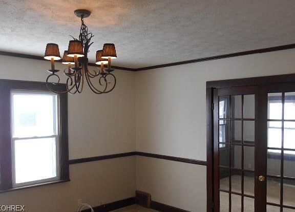 4th image of 6714 Orchard Ave
