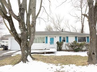 1207 W State Rd, Austin, IN 47102