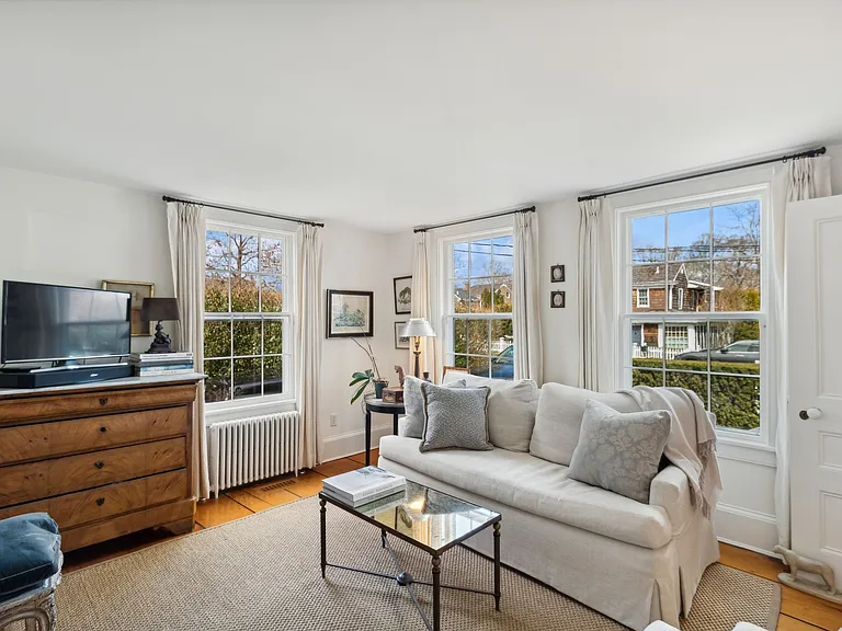 14 Ackerly St — Photo 10
