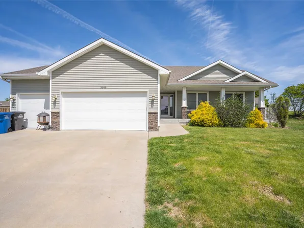 3548 E Highview Dr, Des Moines, IA 50320