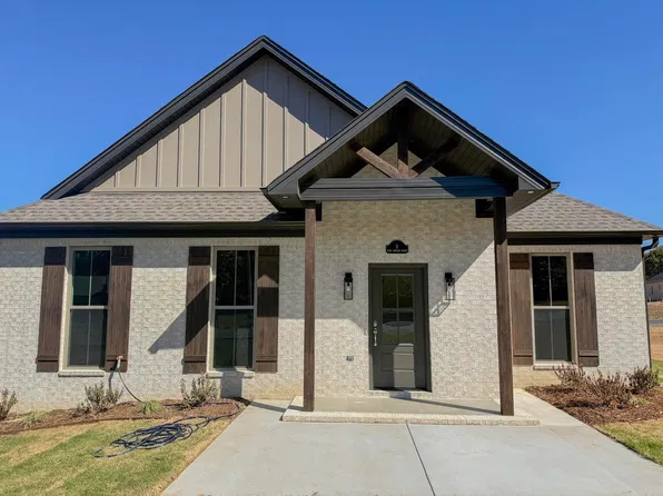 9 King Arthur Ct, Greenbrier, AR 72058