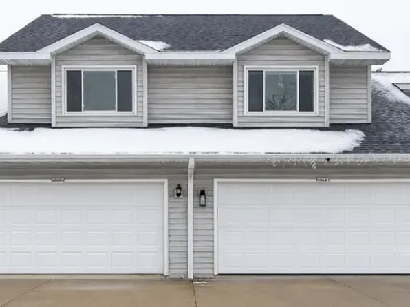 N9689 Gina Dr, Appleton, WI 54915