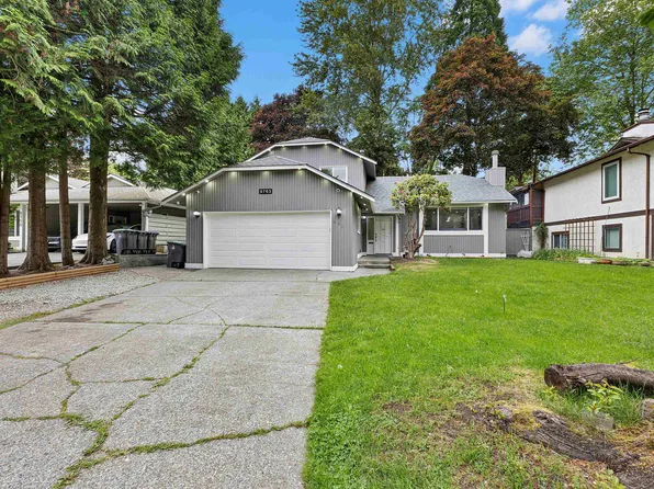 9763 155th St, Surrey, BC V3R 7G6