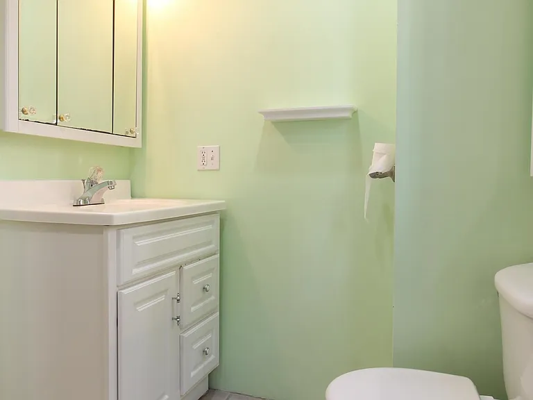 23 Cutter St #1 — Photo 17