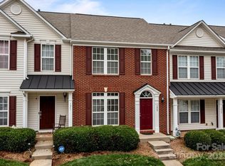 7943 Mariners Pointe Cir, Denver, NC 28037