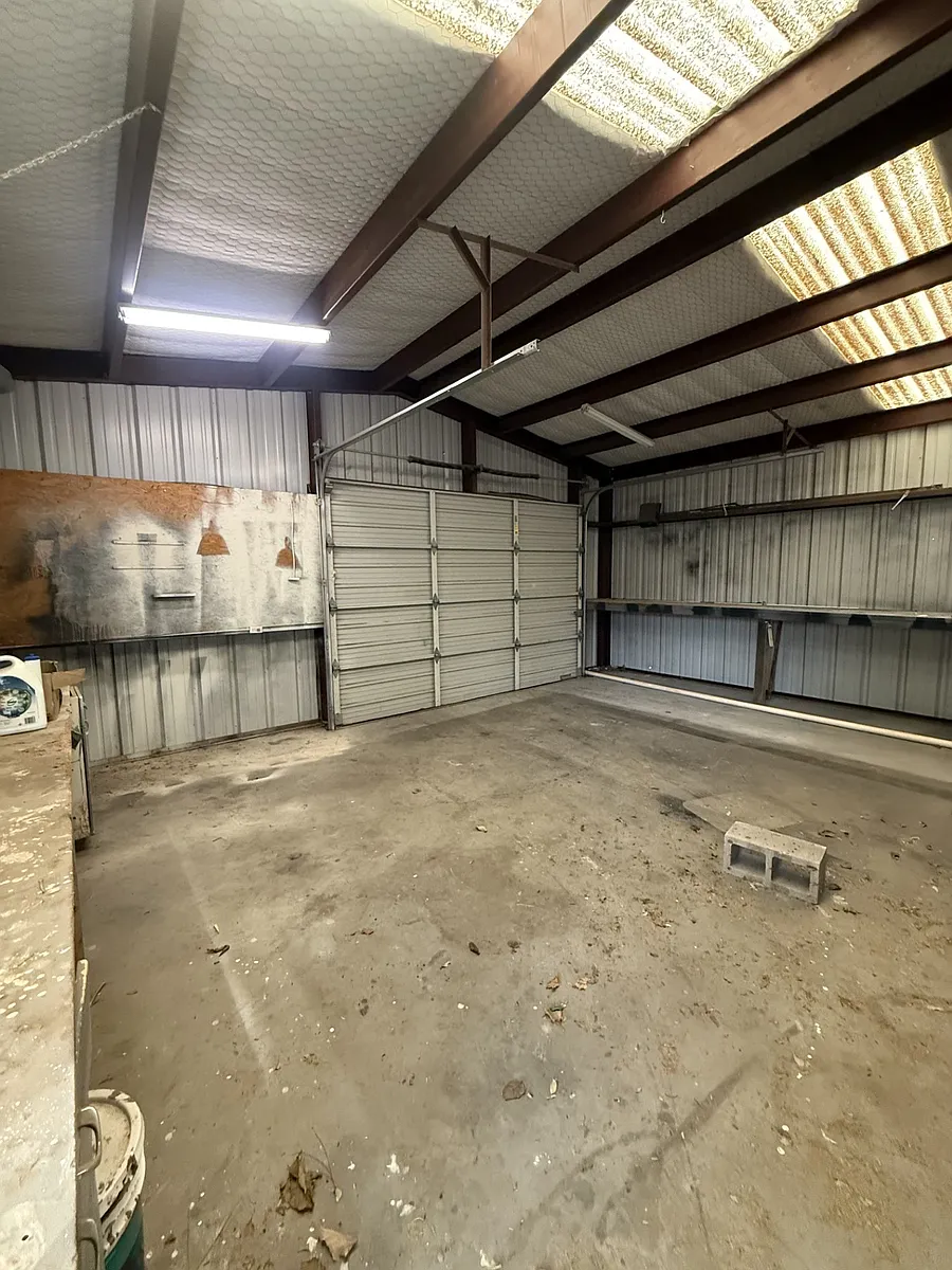 Building Photo - 5103 San Antonio Ave