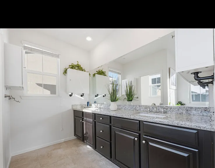 4032 Montcalm Pl — Photo 6