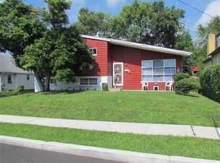 1670 Arnold Ave, Willow Grove, PA 19090